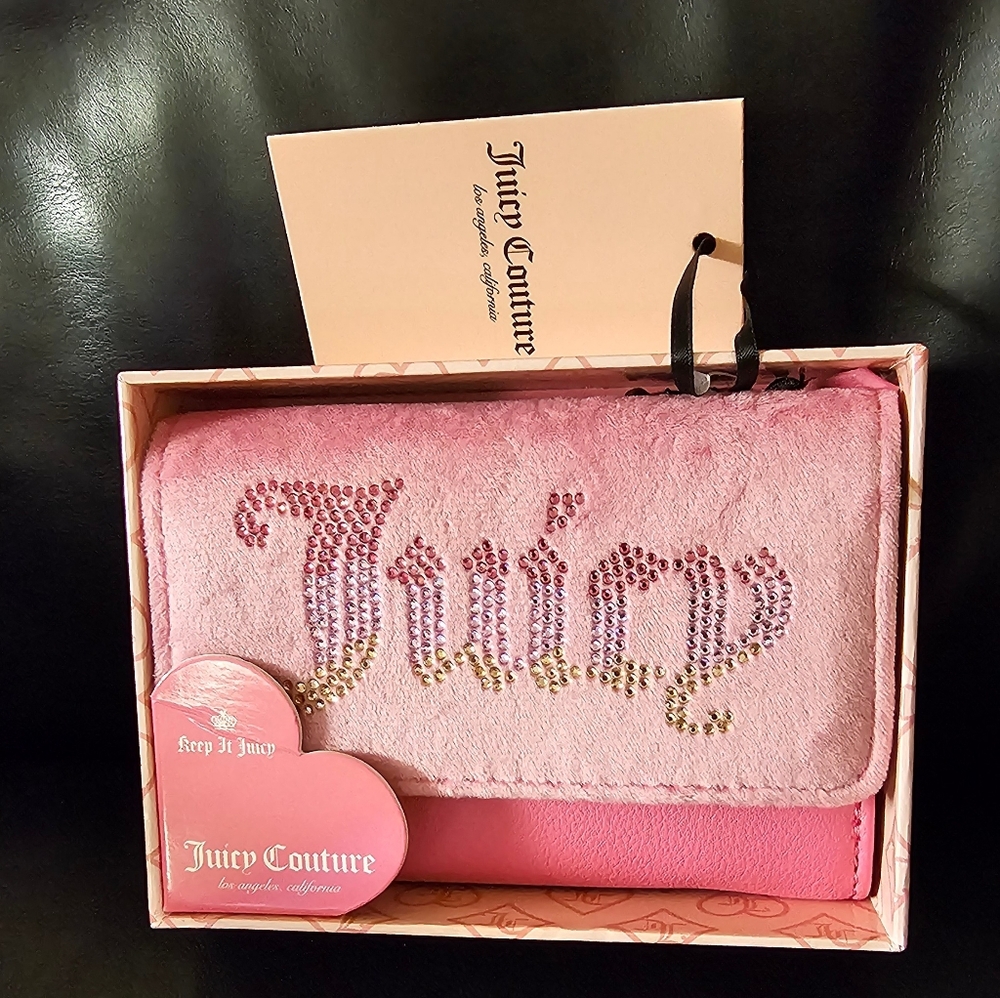 Juicy Couture Pink Be Classic II Doublesided Trifold Embellished Wallet NWT